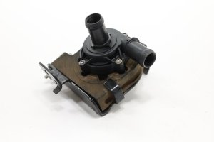 2020-2022 GMC Sierra 1500 Engine Water Pump (Used OEM)