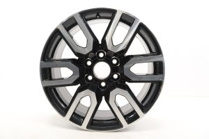 2019-2025 Chevrolet Silverado 1500 Black 12-Spoke Machined Black Alloy Wheel (Used OEM)