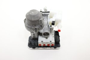 2022-2024 Hyundai Ioniq 5 Power Brake Booster and Master Cylinder Assembly (Used OEM)