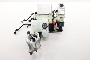 2021-2023 Tesla 3 Supermanifold Refrigerant Chiller with Reservoir (Used OEM)