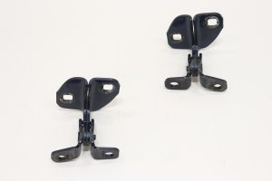 2019-2024 Chevrolet Silverado 1500 Blue Door Hinge Set - Rear, Right (Passenger) (Used OEM)