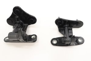 2013-2016 Mercedes-Benz GL450 Black Door Hinge Set - Rear, Left (Driver) (Used OEM)