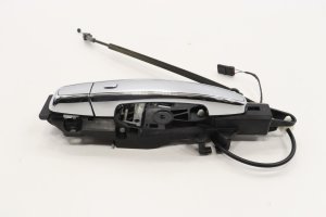 2018-2024 Chevrolet Traverse Chrome Chrome Exterior Door Handle - Front, Left (Driver) (Used OEM)