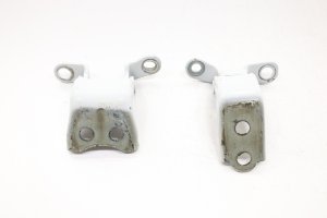 2019-2025 Honda Passport White Door Hinge Set - Front, Right (Passenger) (Used OEM)