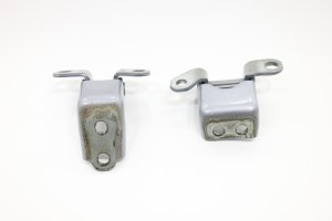 2019-2026 Honda Passport Silver Door Hinge Set - Rear, Right (Passenger) (Used OEM)