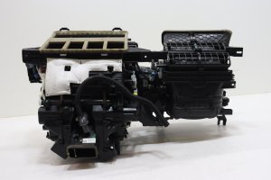2022-2026 Hyundai Tucson HVAC Heater and Blower Housing Assembly (Used OEM)