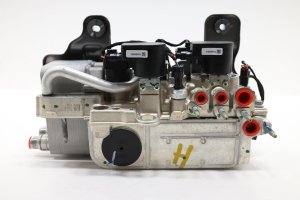 2024-2026 Tesla Cybertruck A/C Accumulator Bundle (Used OEM)