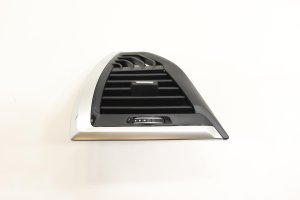 2019-2021 BMW X4 Dashboard Outer Air Vent Grille Trim Cover (Used OEM)