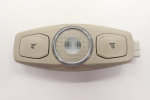 2017-2020 Lincoln MKZ Beige Roof Interior Dome Light (Used OEM)