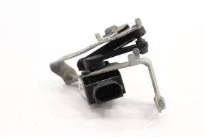 2019-2025 Volvo XC40 Suspension Ride Height Sensor - Rear (Used OEM)
