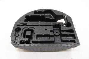 2017-2025 Honda Ridgeline Jack and Tool Kit - Rear (Used OEM)