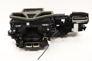 2016-2022 BMW 750i HVAC Heater Housing Assembly (Used OEM)