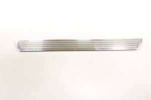 2013-2016 Mercedes-Benz GL450 Front Door Sill Trim Cover - Rear (Used OEM)