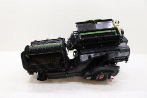 2018-2024 Volkswagen Tiguan HVAC Heater Blower Housing Box (Used OEM)