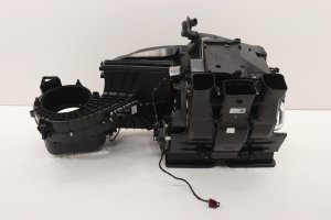 2020-2025 Mercedes-Benz CLA250 HVAC Heater Assembly (Used OEM)