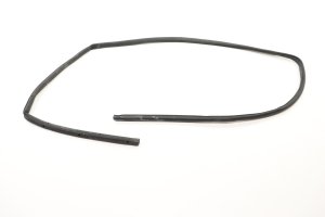 2011-2022 Jeep Grand Cherokee Hood Rearward Seal Weatherstrip - Front (Used OEM)