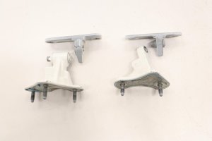 2013-2016 Mercedes-Benz GL450 White Door Hinge Set - Front, Right (Passenger) (Used OEM)