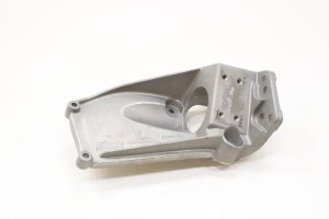 2018-2025 Volvo XC60 Front Fender Support Bracket (Used OEM)