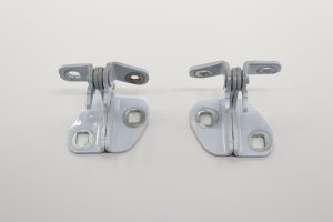 2018-2024 Chevrolet Traverse White Door Hinge Set - Rear, Left (Driver) (Used OEM)