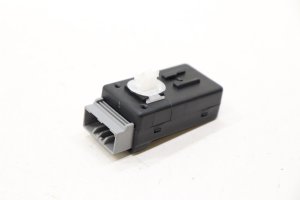 2023-2025 Honda HR-V Temperature Control Module (Used OEM)