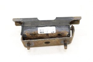 2014-2018 Chevrolet Silverado 1500 Automatic Transmission Mount Bracket (Used OEM)