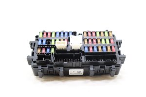 2017-2022 INFINITI Q60 Cabin Fuse Box (Used OEM)