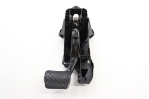 2018-2024 Volkswagen Atlas Brake Pedal (Used OEM)