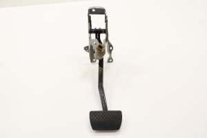 2017-2020 Acura MDX Brake Pedal Assembly with Sensor and Bracket (Used OEM)