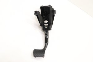 2018-2023 Volkswagen Atlas Brake Pedal Assembly with Bracket (Used OEM)