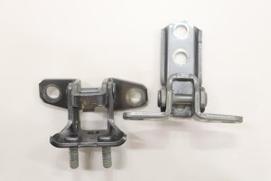 2011-2020 Mitsubishi Outlander Sport Gray Door Hinge Set - Rear, Right (Passenger) (Used OEM)