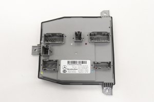 2018 Mercedes-Benz E350 SAM Signal Acquisition and Control Module - Front (Used OEM)