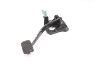 2020-2025 Ford Explorer Brake Pedal with Sensor (Used OEM)