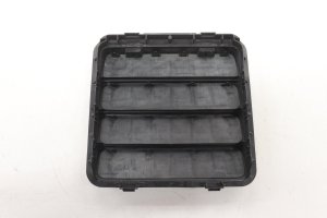 2019-2026 Ram 1500 Cab Air Pressure Vent Grille - Rear (Used OEM)