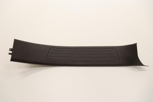 2012-2015 Mercedes-Benz ML500 Brown Front Door Sill Kick Panel - Rear, Left (Driver) (Used OEM)