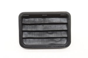 2012-2015 Mercedes-Benz ML500 Quarter Panel Interior Air Vent Grille - Rear (Used OEM)