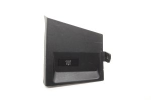 2017-2024 Mini Cooper Countryman Center Console USB Port and Power Outlet - Rear (Used OEM)