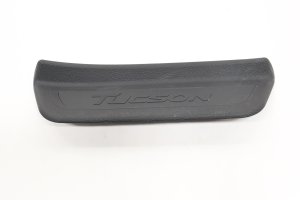 2016-2021 Hyundai Tucson Door Sill Trim Plate - Rear (Used OEM)