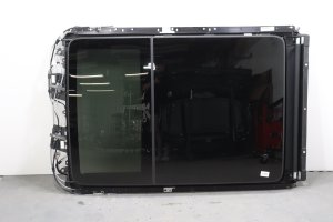 2020-2026 Chrysler Voyager Panoramic Sunroof Glass and Frame Assembly (Used OEM)