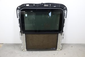 2017-2023 Mercedes-Benz E250 Electric Tilt and Slide Sunroof Assembly with Glass and Sunshade (Used OEM)