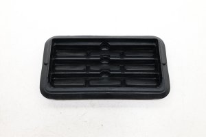 2017-2026 Chrysler Pacifica Quarter Panel Pressure Air Vent Grille - Rear (Used OEM)