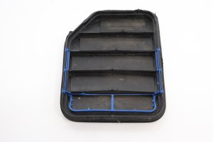 2016-2018 Lincoln MKX Quarter Panel Air Pressure Vent Grille - Rear (Used OEM)