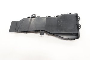 2017-2023 Mercedes-Benz E350 Engine Air Intake Tube - Front (Used OEM)