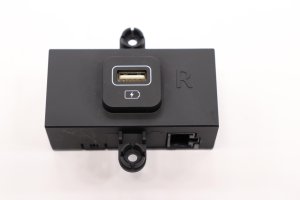 2020-2022 Kia Telluride Seat Back USB Charging Port - Rear (Used OEM)