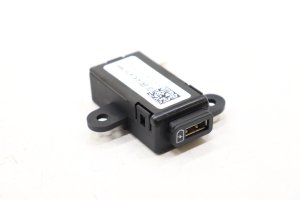 2020-2025 Kia Telluride Seat Back USB Power Outlet - Front (Used OEM)