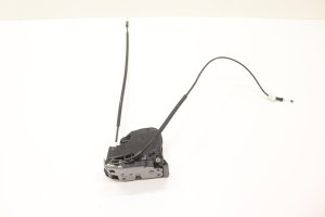 2014-2019 Chevrolet Silverado 1500 Door Latch Assembly - Front, Left (Driver) (Used OEM)