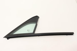2020-2024 Audi SQ7 Door Vent Glass - Front, Right (Passenger) (Used OEM)