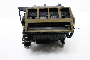 2022-2024 Hyundai Ioniq 5 HVAC Heater Assembly Housing Case Box (Used OEM)