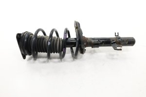 2014-2020 Nissan Rogue Front Suspension Strut Assembly - Left (Driver) (Used OEM)