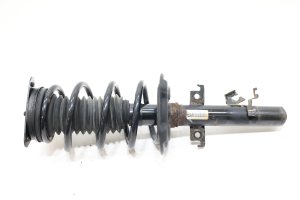 2014-2020 Nissan Rogue Front Suspension Strut Assembly - Right (Passenger) (Used OEM)