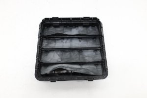 2021-2026 Jeep Grand Cherokee Cabin Pressure Relief Vent - Rear (Used OEM)